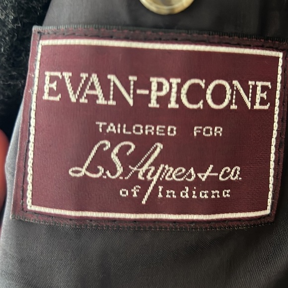 Evan-Picone Wool Blazer - Picture 12 of 13